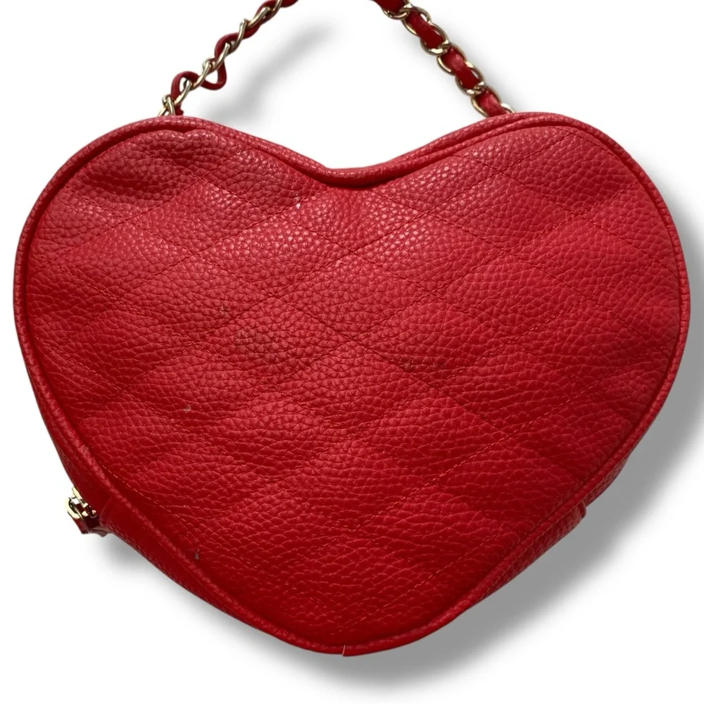 Justfab Vintage Y2K Quilted Pebbled Leather Red Heart Crossbody Bag
